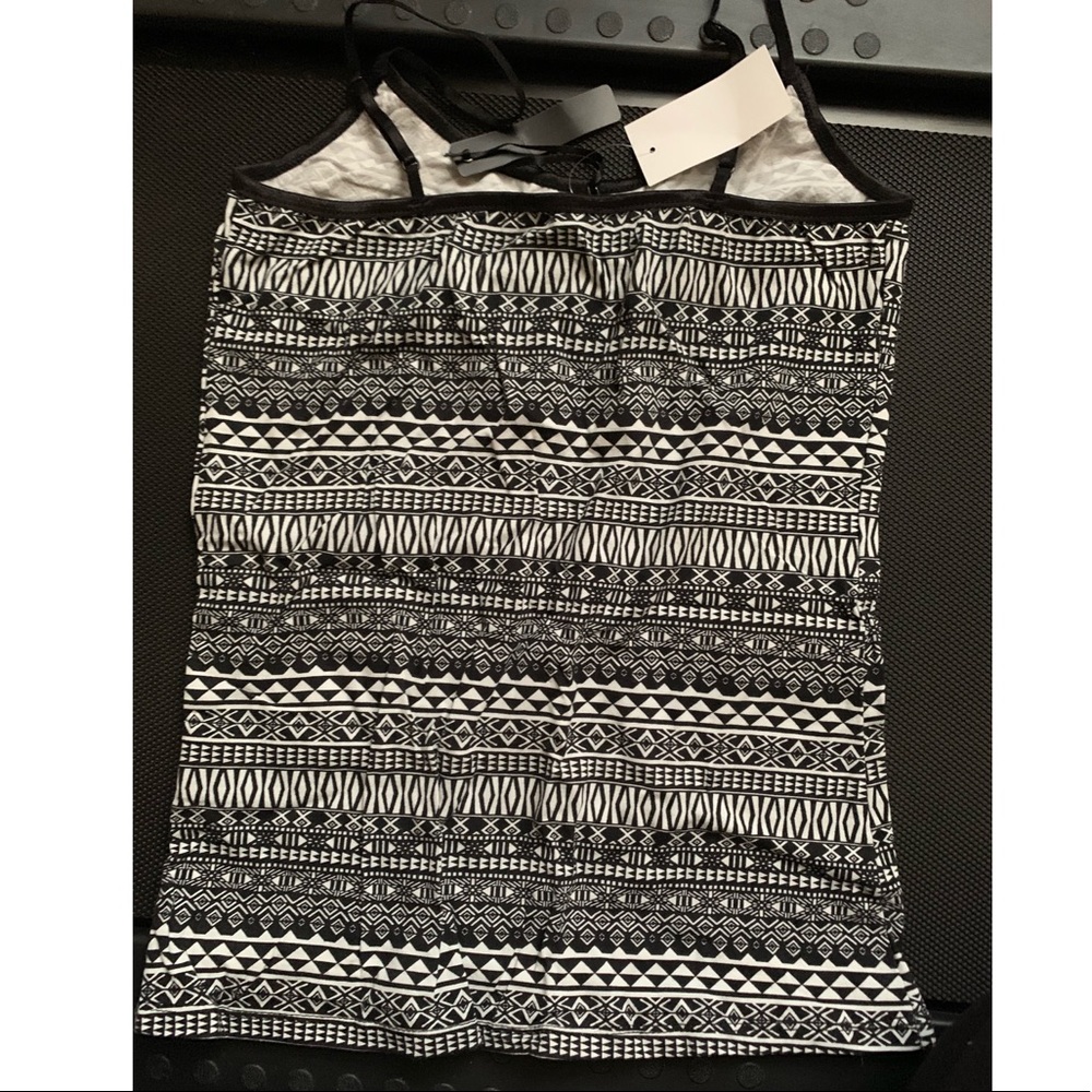 Tribal Tank - Picture 2 of 3